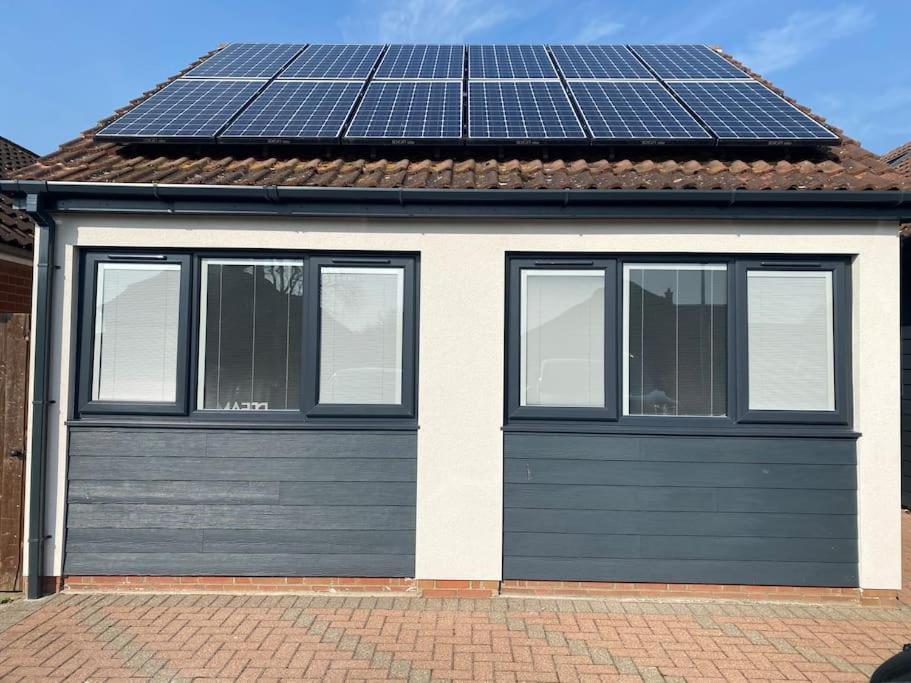 Modern Spacious Annex -Ground Floor Brightlingsea Zewnętrze zdjęcie